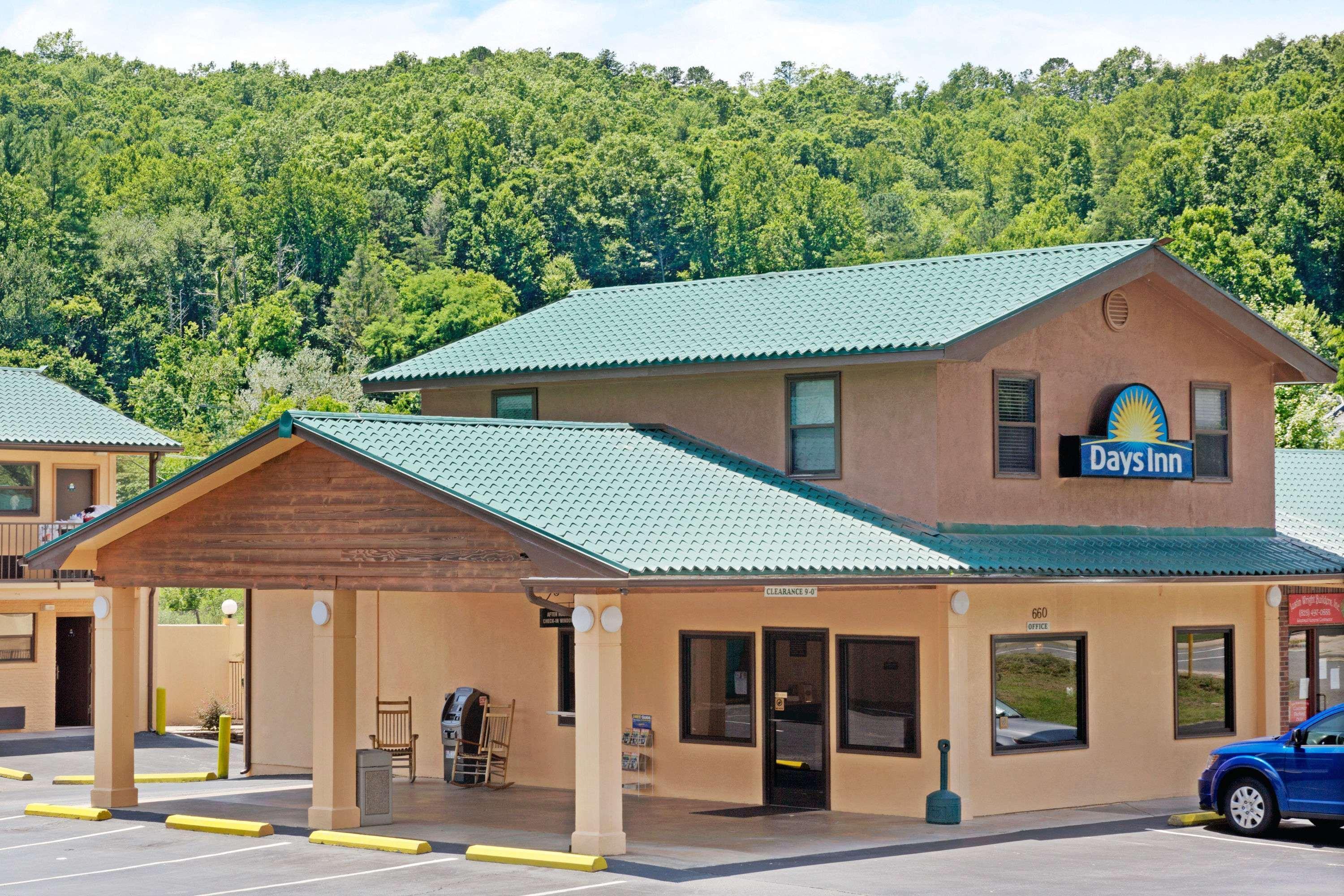 Days Inn By Wyndham Cherokee Near Casino Kültér fotó